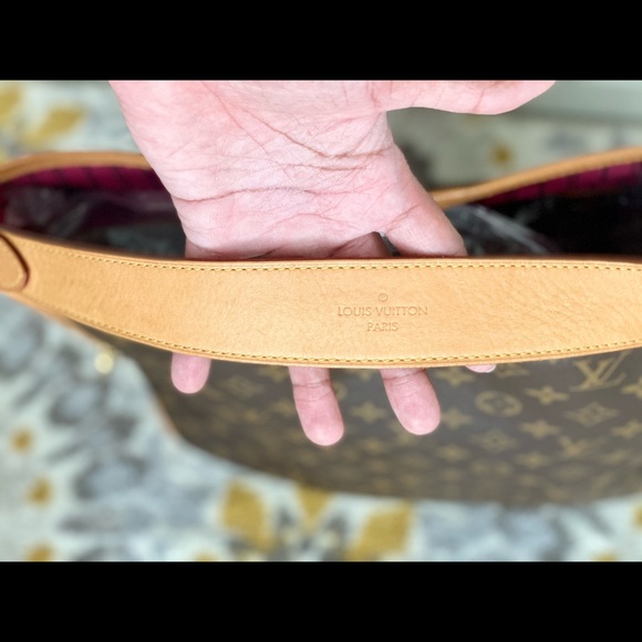 ❌SOLD❌ Louis Vuitton Delightful MM monogram - Picture 3 of 13